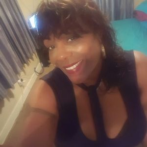 Meet your Posher, Shawna